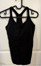 Lululemon Tank Photo 0