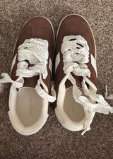 American Eagle Sneakers Photo 0
