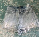 Shorts Photo 0