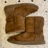 UGG short classic boots (6) chestnut tan light brown winter GUC Photo 0