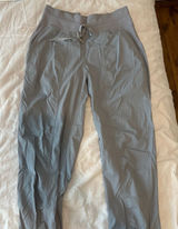 Light blue / gray Lululemon mid rise dance jogger Size 4 Worn once, no wear, tear, rips, stains etc #lululemon #activewear Photo 0