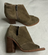 Vince Camuto Kathleen Open Toe Suede Bootie Block Heel Peep Toe‎ 9M Photo 0