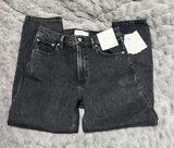 Woman’s Abercrombie Mom Jeans Photo 0
