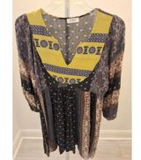 Umgee USA Women’s Boho V-neck size M Blue and Yellow Multicolor Blouse Photo 0