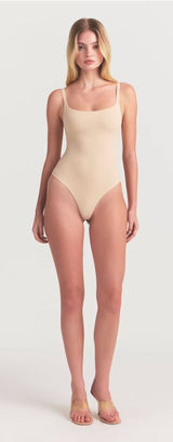 SKIMS Women's Fits Everybody Square Neck Bodysuit - Sand Photo 0