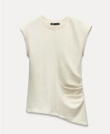 Rustic gathered top  Photo 0