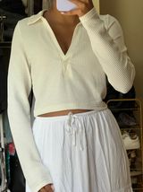 Long Sleeve White Cropped Top Photo 0
