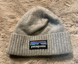Patagonia Stocking Hat Beanie Gray With Patch Logo Unisex Wool Blend Photo 0
