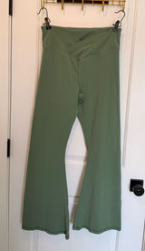 PINK Victoria's Secret Crossover Waist Flare Yoga Leggings Soft Material Photo 0