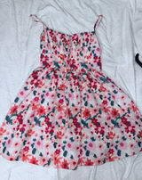 Floral Dress Multiple Photo 0