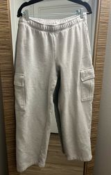 Aritzia Cargo Sweatpants Mega Photo 0
