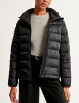 ABERCROMBIE & FITCH Lightweight Packable Puffer Black Large Photo 0