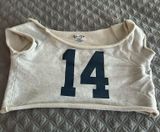 Brandy Melville Off-The-Shoulder 14 crop top Photo 0