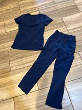Scrub Set Sz XSP! No :( Photo 0