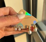 Pearl Earring Set Photo 0