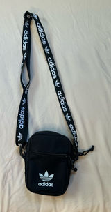 Adidas mini purse Photo 0