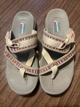 Skechers Sz 9 Outdoor Lifestyle Sandals Reggae Mad Swag Flip Flops Photo 0