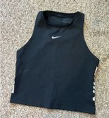 Nike Dri-Fit Cropped tank top black Photo 0