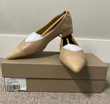 Donald Pliner Nappa Leather Pointed Toe Pumps Sand Size 7 New Photo 0