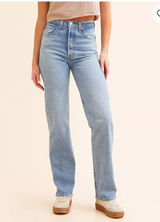 Levi’s Ribcage Straight Jeans Photo 0
