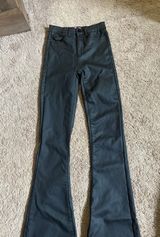 leather pants Photo 0