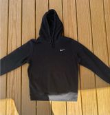 Black Nike Hoodie Women’s Photo 0