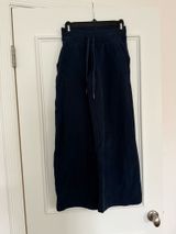 Navy Lululemon Scuba Sweatpants - size 2 Photo 0
