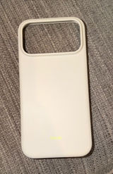 iPhone 17 pro max beats case Photo 0