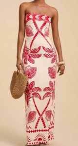 Long red patterned dress Photo 0